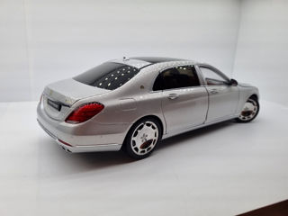 Mercedes Maybach 1:18 foto 4