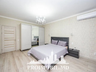 Apartament cu 2 camere, 70 m², Buiucani, Chișinău foto 3