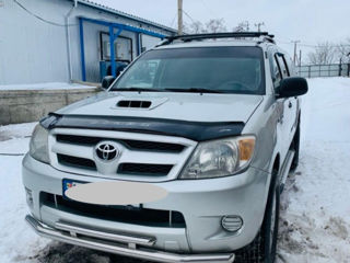 Toyota Hilux foto 1