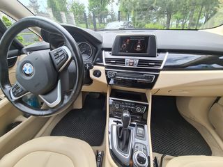 BMW 2 Series foto 8