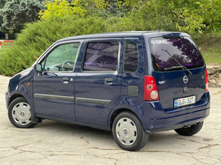 Opel Agila foto 6