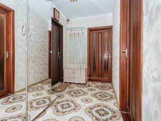 Apartament cu 2 camere, 50 m², Centru, Chișinău foto 14