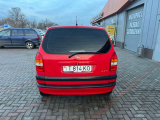 Opel Zafira foto 5