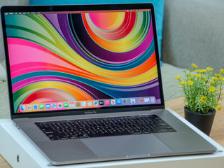 Macbook Pro 2019/ Core I7 9750H/ 16Gb Ram/ Radeon Pro 555X/ 500Gb SSD/ 15.4" Retina/ 228Cycles!! foto 4