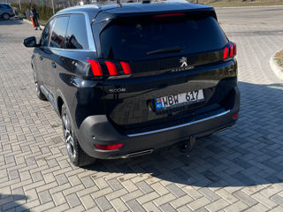 Peugeot 5008 foto 2