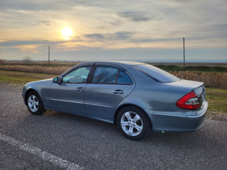 Mercedes E-Class foto 7