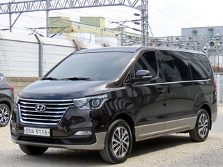 Hyundai Grand Starex foto 1