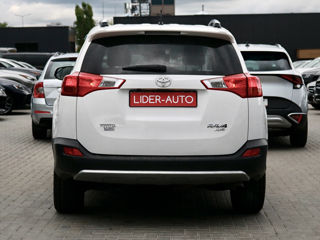 Toyota Rav 4 фото 5