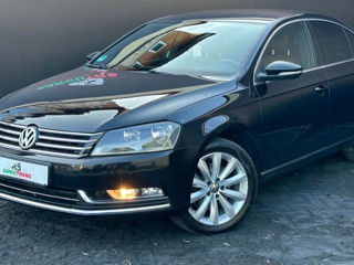 Volkswagen Passat foto 6