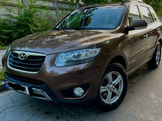 Hyundai Santa FE foto 1