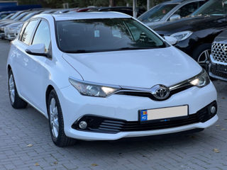 Toyota Auris foto 4