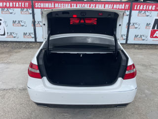 Mercedes E-Class фото 8