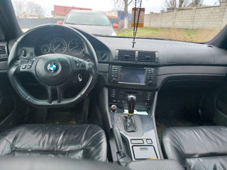 BMW 5 Series foto 5