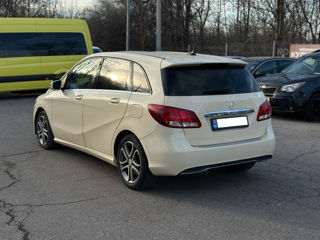 Mercedes B-Class foto 4