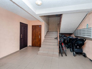 Apartament cu 3 camere, 95 m², Botanica, Chișinău foto 14