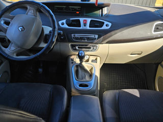 Renault Scenic foto 7