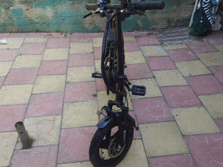 Bicicleta electrica pliabila foto 7