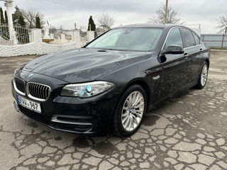 BMW 5 Series фото 5