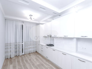 Apartament cu 3 camere, 81 m², Buiucani, Chișinău foto 7