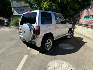 Mitsubishi Pajero foto 10