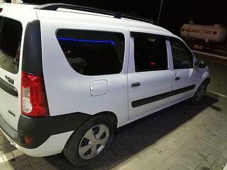 Dacia Logan foto 3