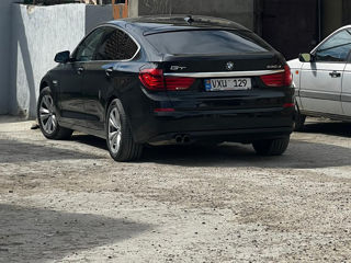 BMW 5 Series foto 3