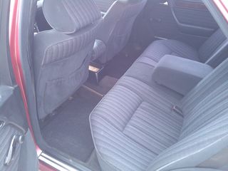 Mercedes Series (W124) foto 5