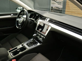 Volkswagen Passat foto 11