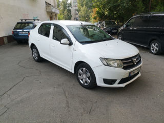 Dacia Logan foto 1