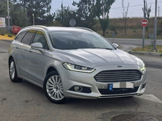 Ford Mondeo foto 1