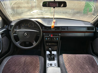 Mercedes E-Class foto 6