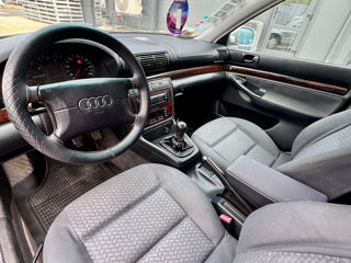 Audi A4 foto 7