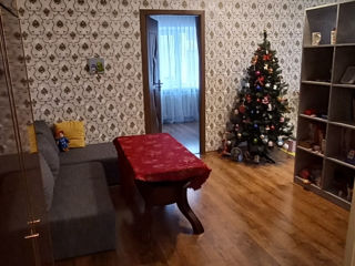 Apartament cu 2 camere, 44 m², Buiucani, Chișinău foto 2