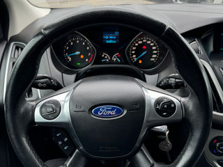 Ford Focus foto 7