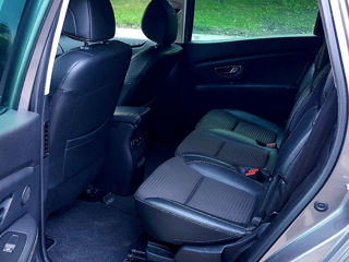 Renault Grand Scenic foto 6