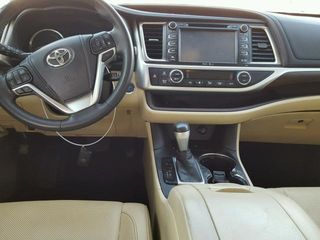 Toyota Highlander foto 5