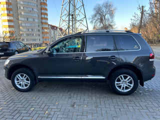 Volkswagen Touareg foto 5