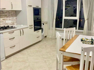 Apartament cu 2 camere, 64 m², Buiucani, Chișinău foto 6