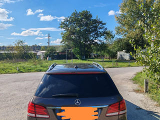 Mercedes E-Class foto 9