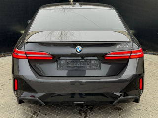 BMW 5 Series foto 5