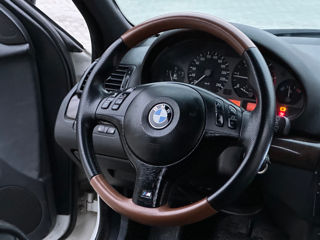 BMW 3 Series foto 9