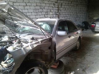 Mercedes piese w210 запчасти e-class 1999-2002 год foto 1