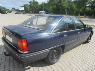 Opel Omega foto 4