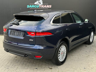 Jaguar F-PACE foto 6