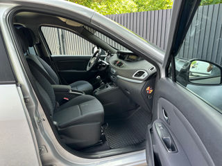 Renault Grand Scenic foto 9