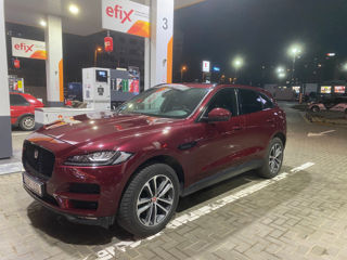 Jaguar F-PACE foto 4