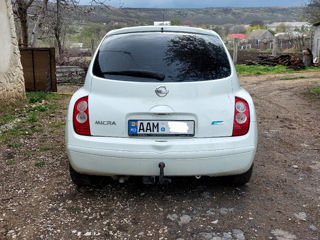 Nissan Micra foto 2