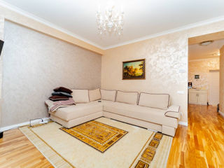 Apartament cu 2 camere, 65 m², Centru, Chișinău foto 13