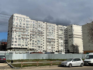 Apartament cu 2 camere, 71 m², Poșta Veche, Chișinău foto 15