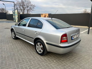 Skoda Octavia foto 6